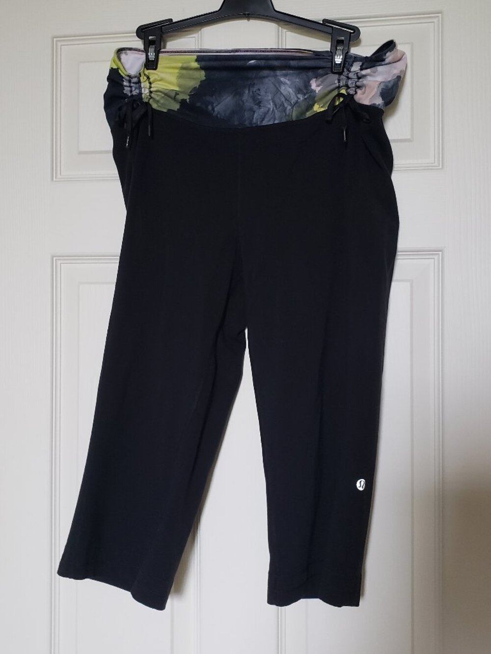 Lululemon Drawstring Waist Citron Tinted Canvas Black Pants - Size 10